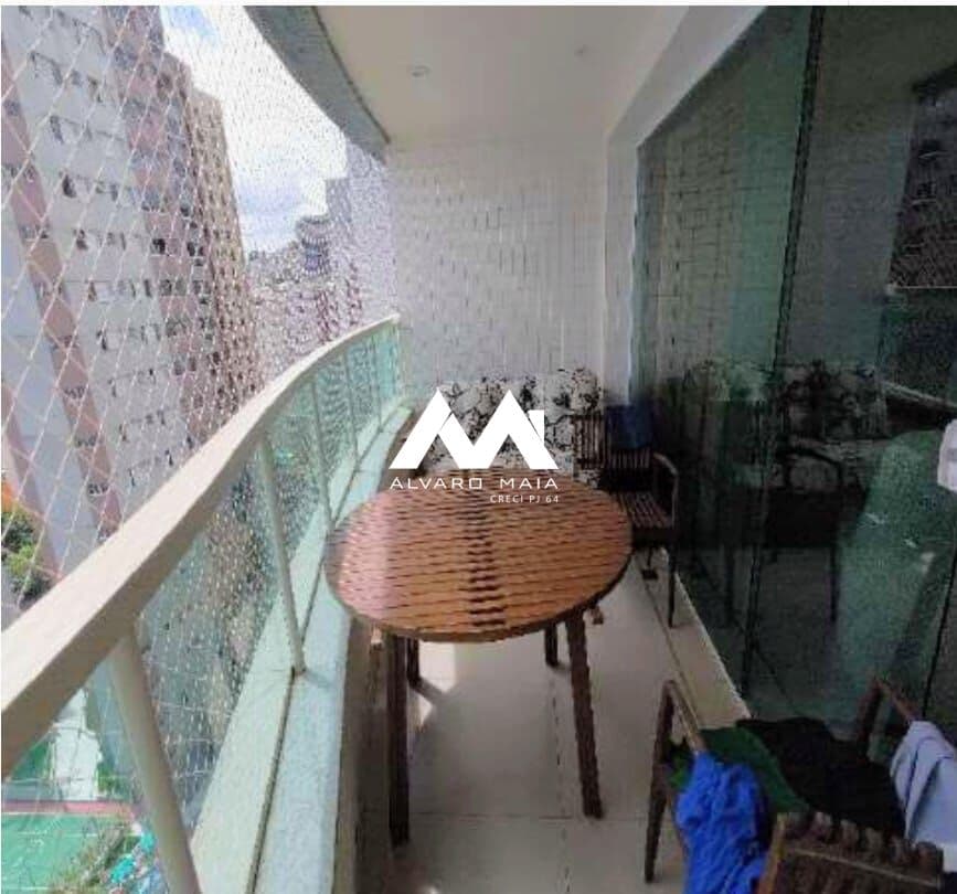 Apartamento de 4 Quartos e 3 banheiros, box de despejo, 134 m², à Venda por R$ 2.500.000