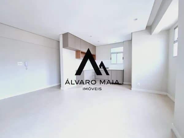 Cobertura Duplex - Toda reformada - 3 Quartos sendo 1 Suíte - Armários e Cooktop - 118 m² - Santa Efigênia