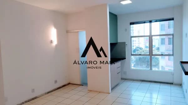 SALA 36,73M² - AMPLA NO MELHOR PONTO DO LOURDES - BH