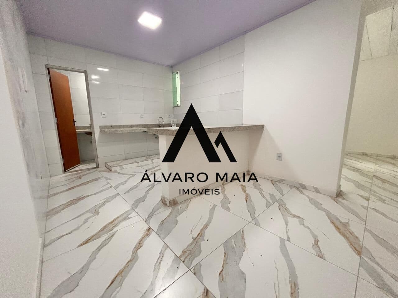 Casa de 3 quartos para locação no Santa Efigênia próximo do Boulevard Shopping.