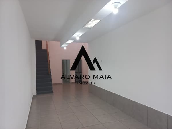 Loja com 120 metros no Santo Antonio