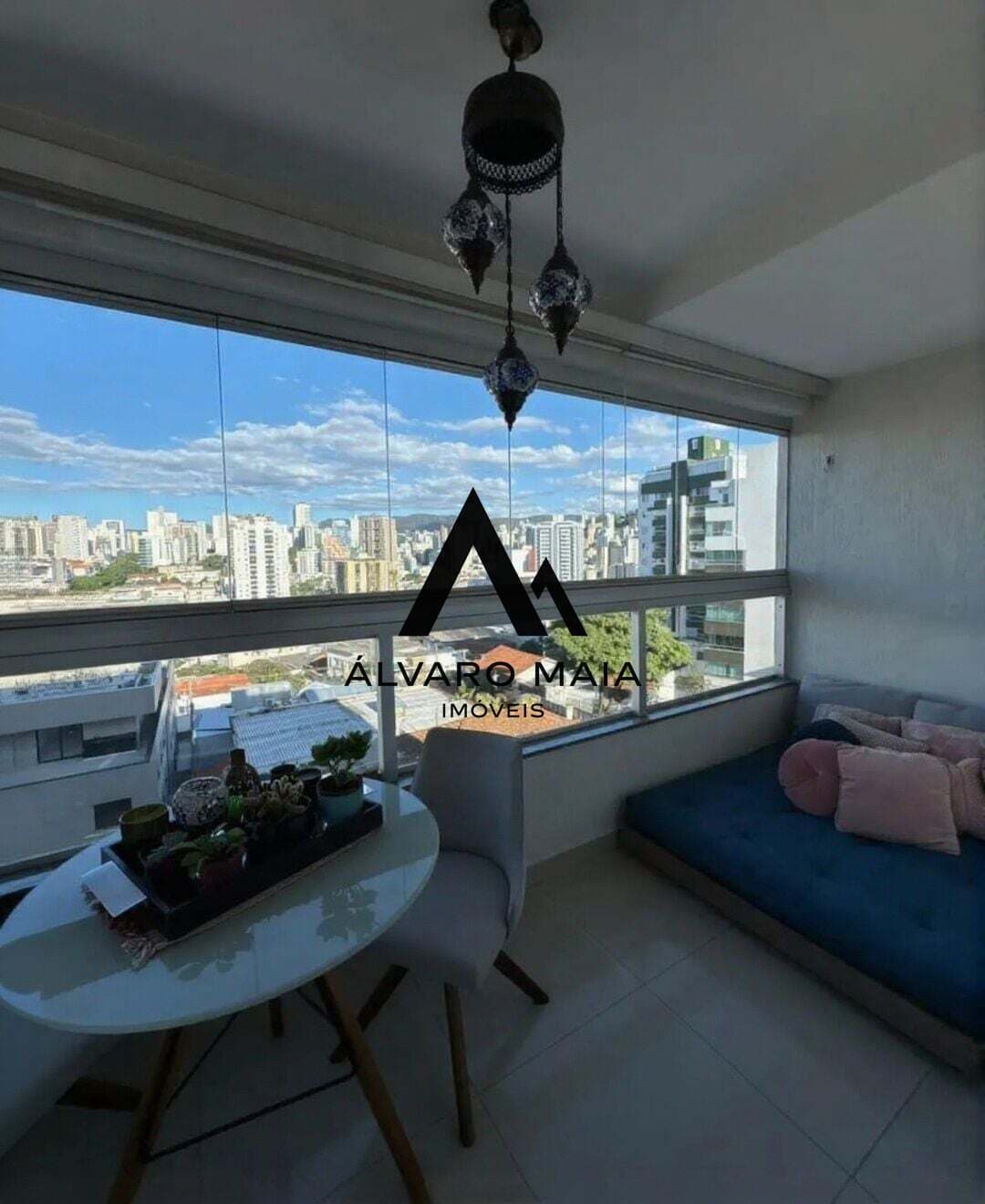 Apartamento Padrão no Prado.