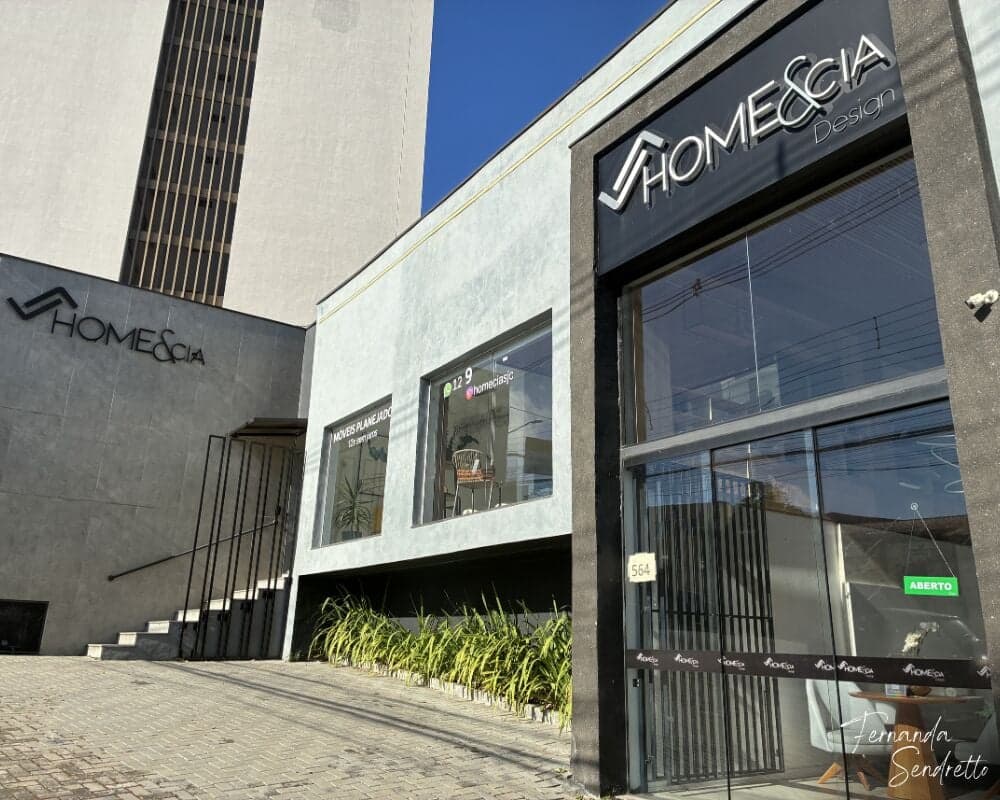 🏢 IMÓVEL COMERCIAL DE ALTO POTENCIAL | 700m² CONSTRUÍDOS | RENDA IMEDIATA
