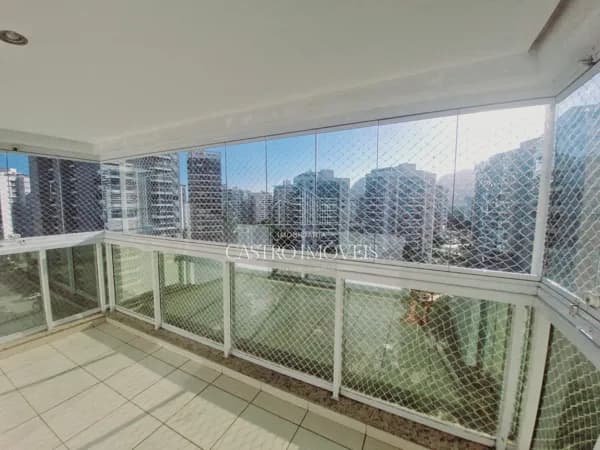 Apartamento de 75m² com 3 quartos na Barra Olímpica