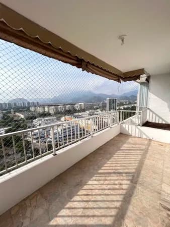 Apartamento de 2 quartos 90m² com suíte no Parque das Rosas - Barra da Tijuca