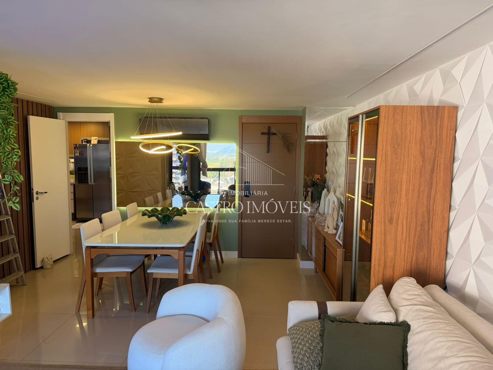 Apartamento de 120 m² com 4 Suítes, Varanda Gourmet e Sol da Manhã | Recreio dos Bandeirantes