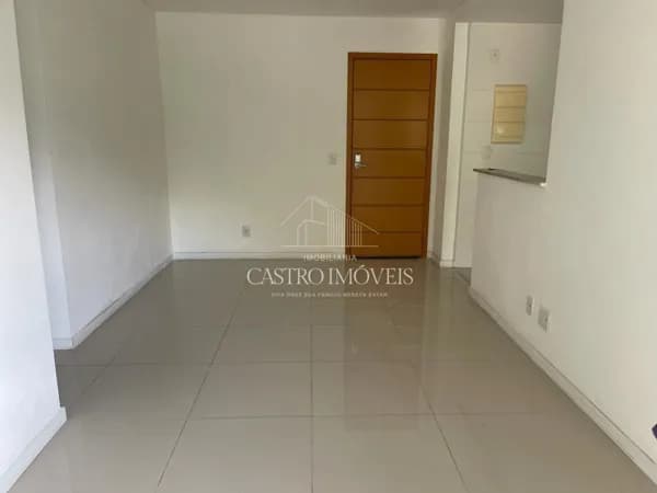 Apartamento de 75 m² com 2 quartos e Varanda Gourmet - Vargem Pequena