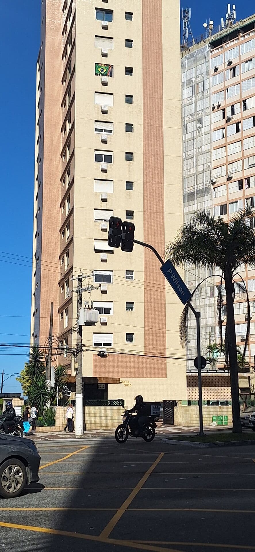 Apartamento 2 Quartos 1 vaga (Pé na areia) na Orla de Santos