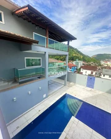 Casa de Alto Padrão no Parque das Palmeiras, Angra dos Reis - RJ