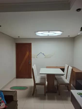 Apartamento à venda no Parque São Vicente