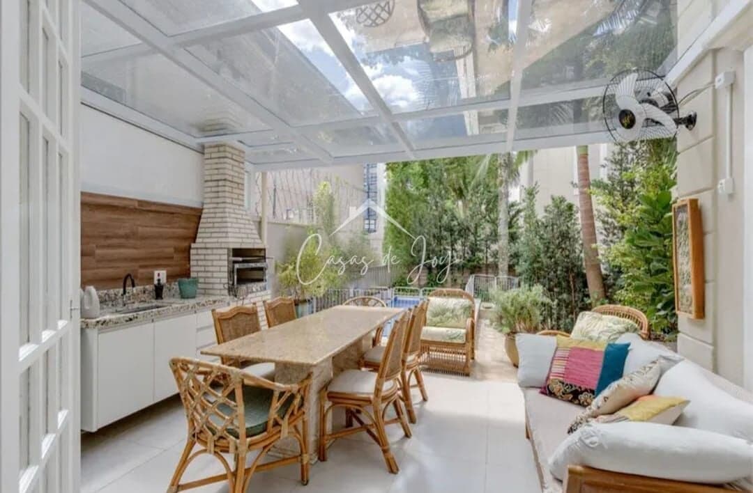 Casa de Condomínio em São Paulo - Jardim Bela Vista