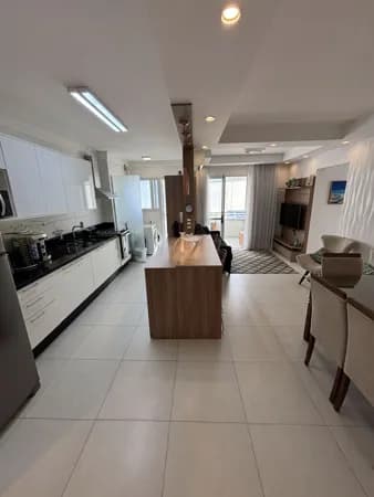 Apartamento mobiliado com 03 dormitórios no Pagani