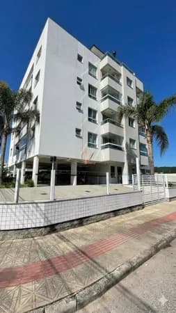 Apartamento mobiliado no Aririu