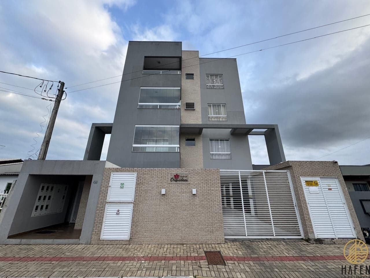 Apartamento Mobiliado com 3 quartos no Gravatá