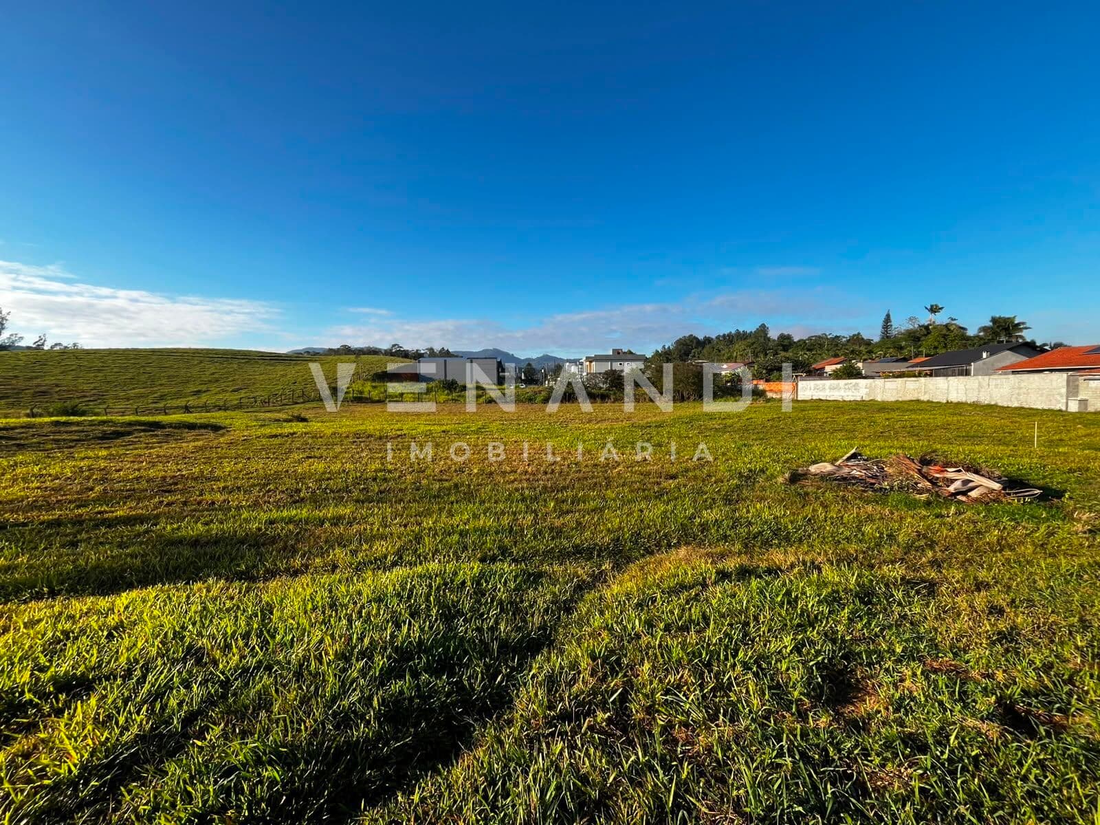 Terreno Comercial / Residencial Frente Marechal
