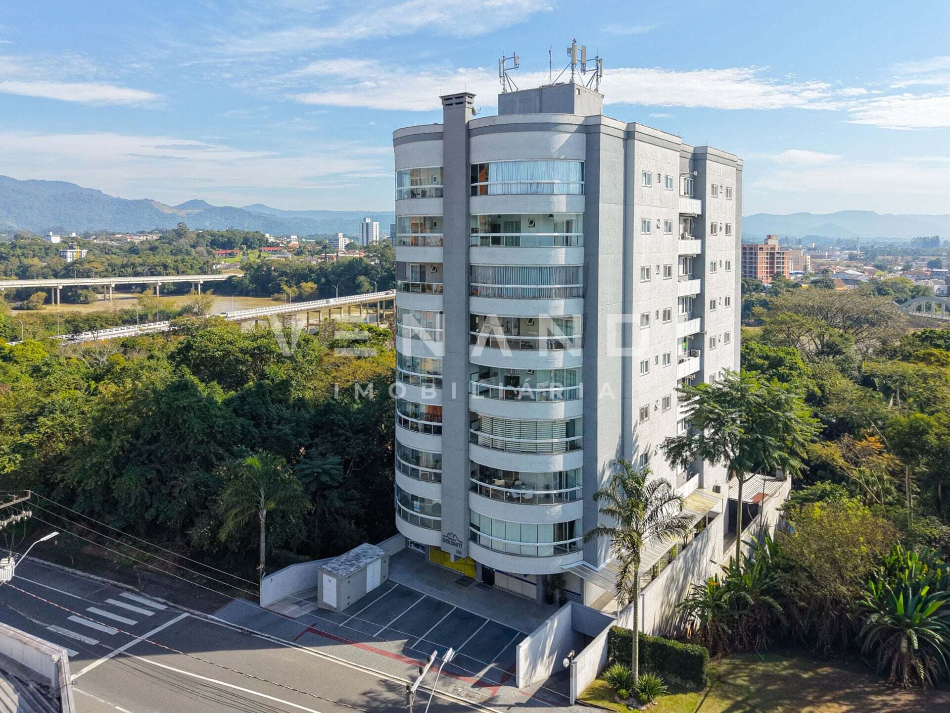 Apartamento no Residencial Dolomiti no Centro em Indaial