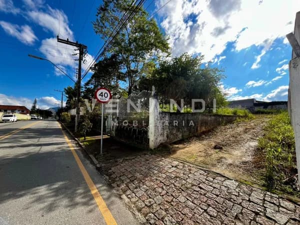 Terreno de 2.400m² no Bairro das Nações em Indaial
