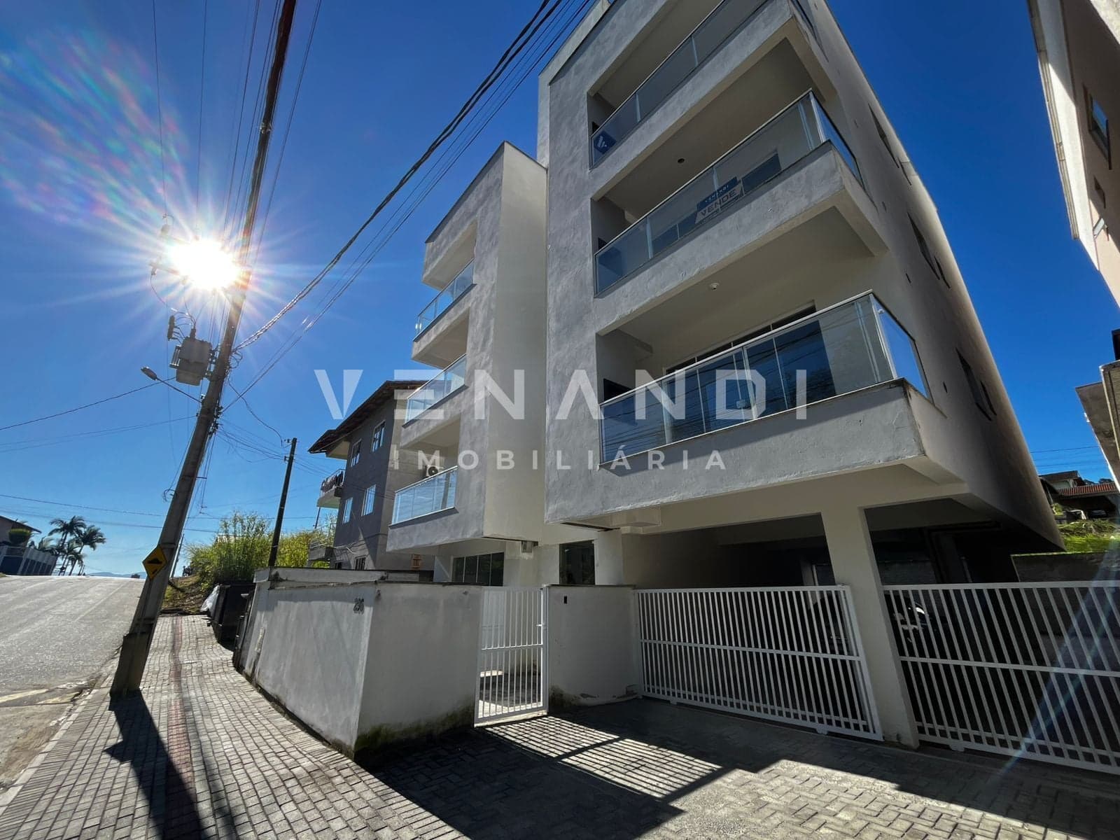 Apartamento de 02 dormitórios no Bairro Tapajós