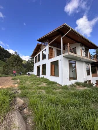 Fazenda/Sítios/Chácaras em Nova Friburgo - Lumiar