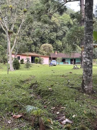 Sítio de 84.000 m² com Margem de Rio