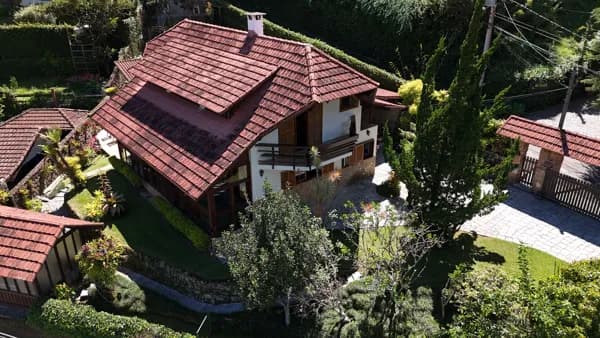 Casa em Nova Friburgo - Mury