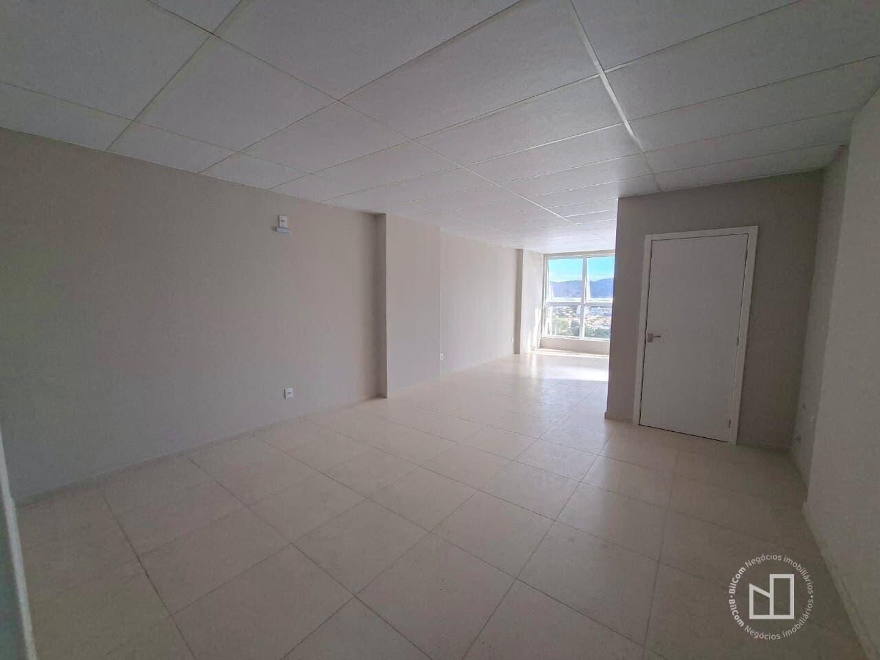 Sala Comercial à venda no bairro Aeroporto, em Tubarão/SC