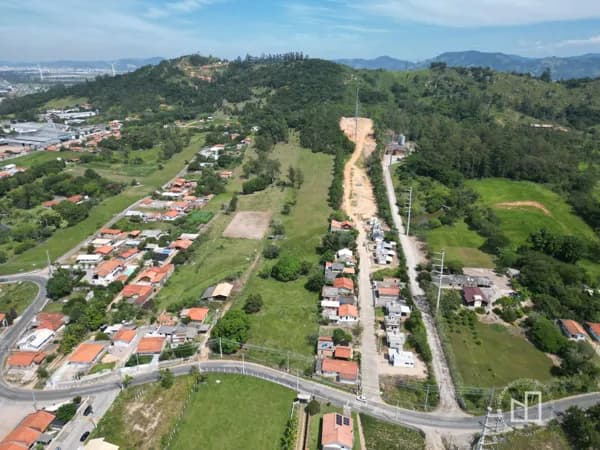 Terreno à venda no bairro Vila Flor, em Capivari de Baixo/SC