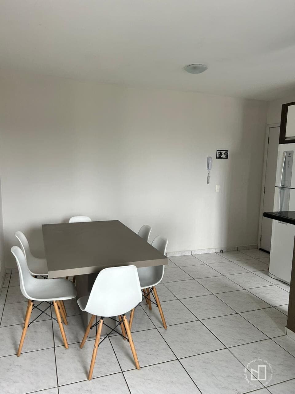 Apartamento à venda no bairro Portinho, em Laguna/SC