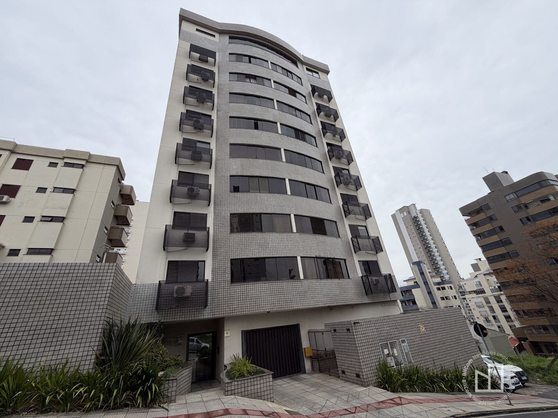 Apartamento a venda bairro Centro Tubarão/SC.