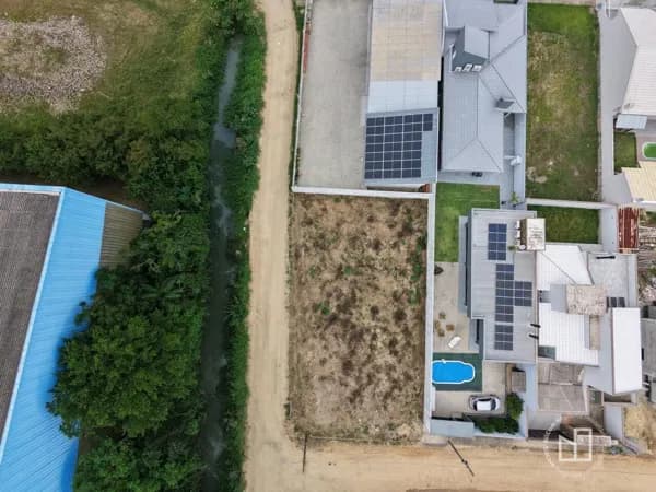 Terreno à venda no bairro Santo Antônio de Pádua, em Tubarão/SC