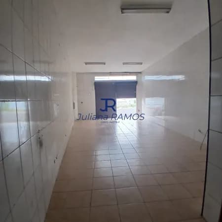 Salão comercial, 130m2 , em Atibaia/SP