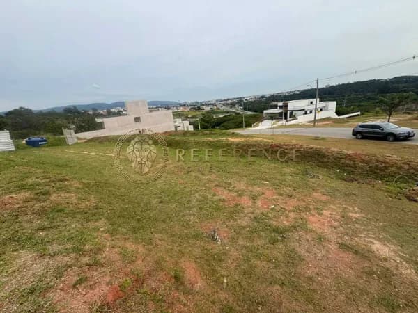 TERRENO DE 686 M² NO BOSQUE DO HORTO COM VISTA PARA REPRESA E PRIVACIDADE - JUNDIAÍ/SP