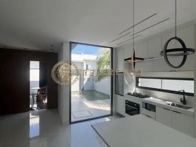 CASA DE ALTO PADRÃO PARA LOCAÇÃO NO GRANVILLE SÃO VENÂNCIO | 3 DORMITÓRIOS, 1 SUÍTE, PISCINA E CHURRASQUEIRA – JUNDIAÍ/SP