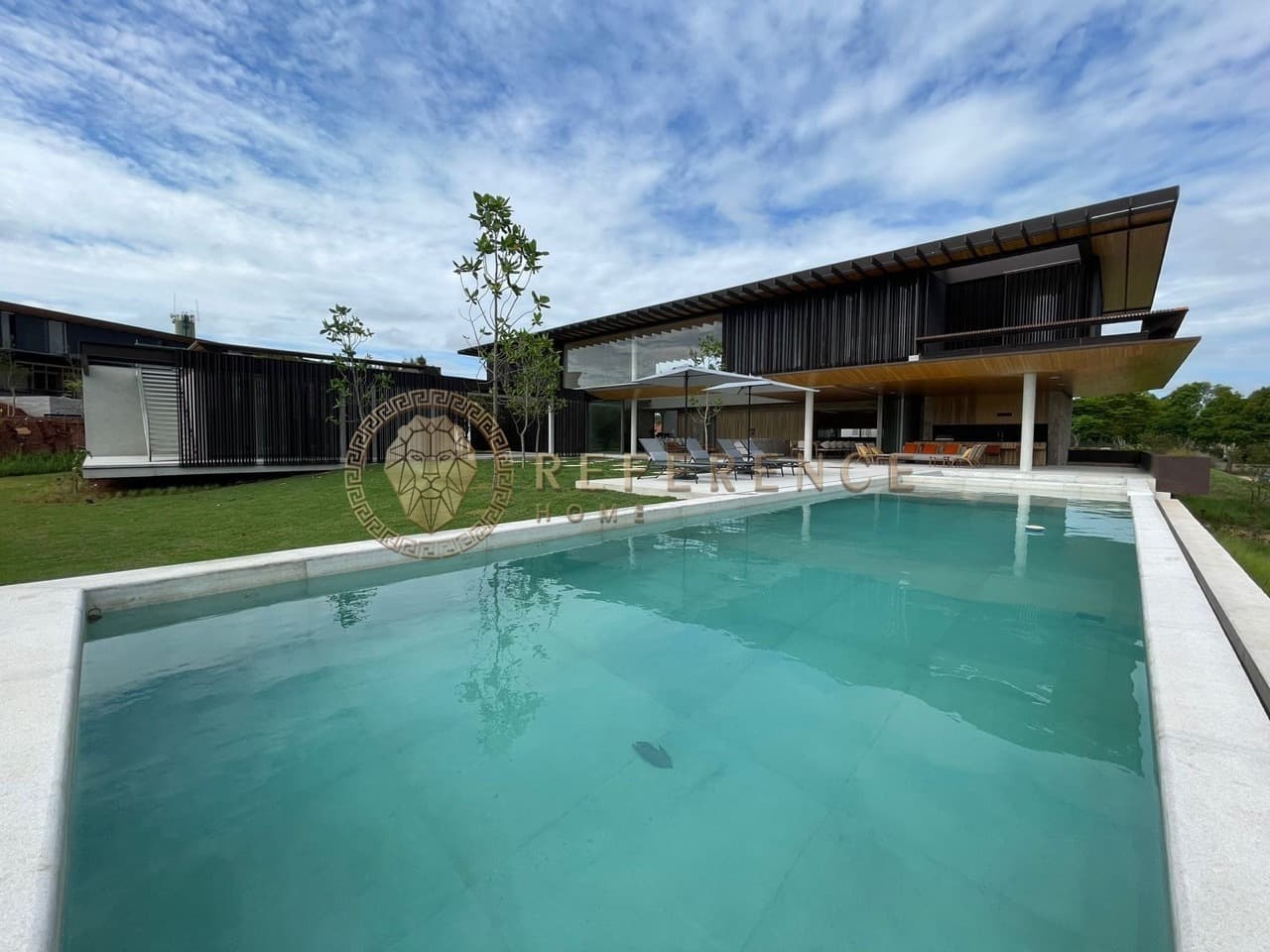 Casa de Luxo / Quinta da Baroneza