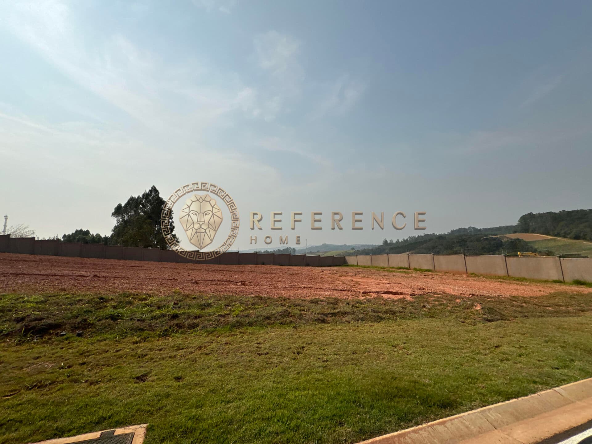 LOTE À VENDA NO CONDOMÍNIO TAMBORÉ – JUNDIAÍ/SP COM INFRAESTRUTURA, SEGURANÇA 24H E LAZER PREMIUM