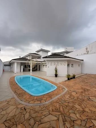 Casa Térrea / Terras De São Carlos