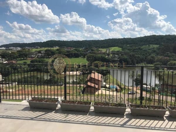 CASA À VENDA NO CONDOMÍNIO FAZENDA SERRAZUL II | 800m² TERRENO | 4 SUÍTES, PISCINA E ESPAÇOS DE LAZER – ITUPEVA/SP