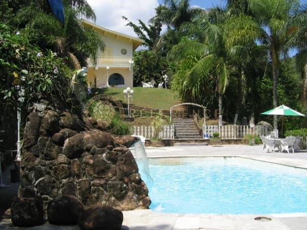 SÍTIO À VENDA NO CONDOMÍNIO NOVA SUÍÇA – 9.600 M² COM CASA PRINCIPAL, CASA DE HÓSPEDES, PISCINA E QUADRA DE TÊNIS - JUNDIAÍ/SP