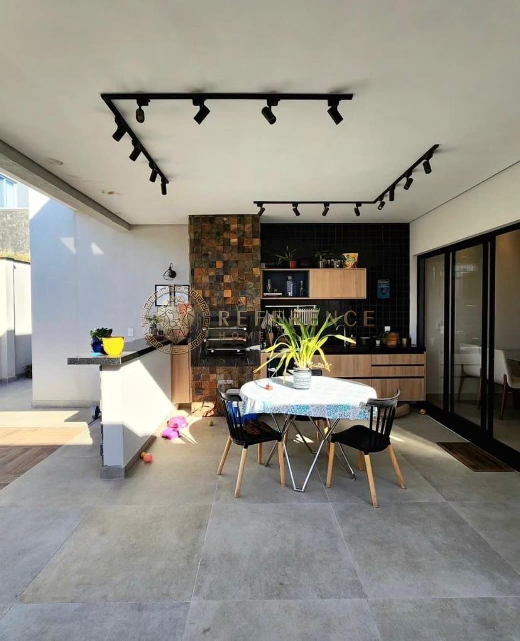 CASA MODERNA | 156 m² | 3 DORMITÓRIOS | CONDOMÍNIO COMPLETO - ITUPEVA/SP