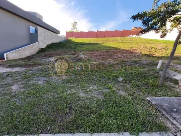 Terreno aclive / Villagio Azzure