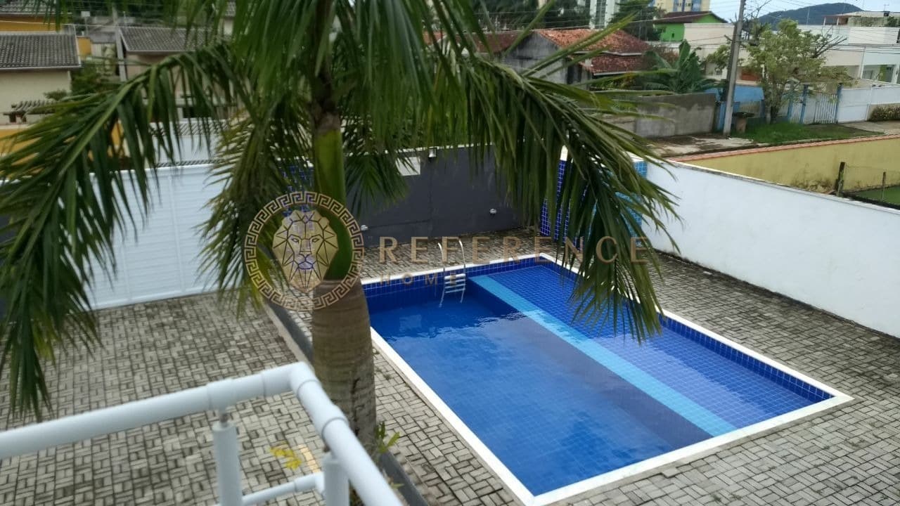 CASA À VENDA NA PRAIA DE MASSAGUAÇU | 2 SUÍTES | 2 DORMITÓRIOS | SALA INTEGRADA – LITORAL NORTE/SP