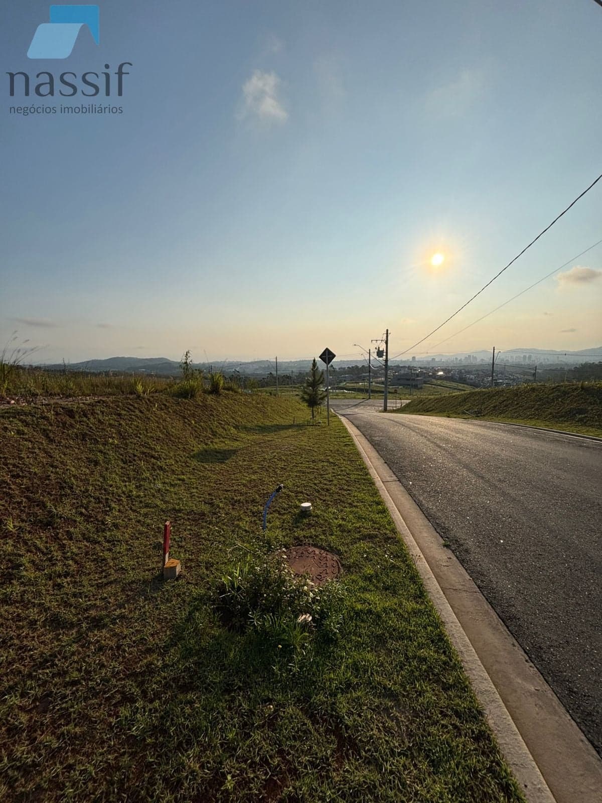Terreno à venda no Condomínio Mosaico Horizontes