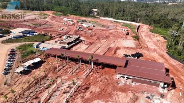 Terreno à venda no Condomínio Fazenda Itapety