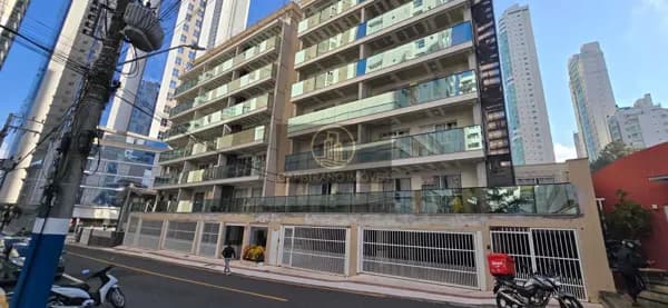Apartamento em Pioneiros, Balneário Camboriú/SC