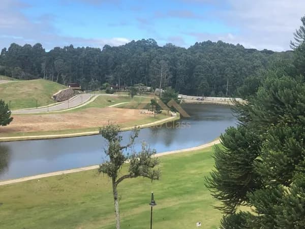 Ótimo terreno em Condomínio Fechado em Gramado