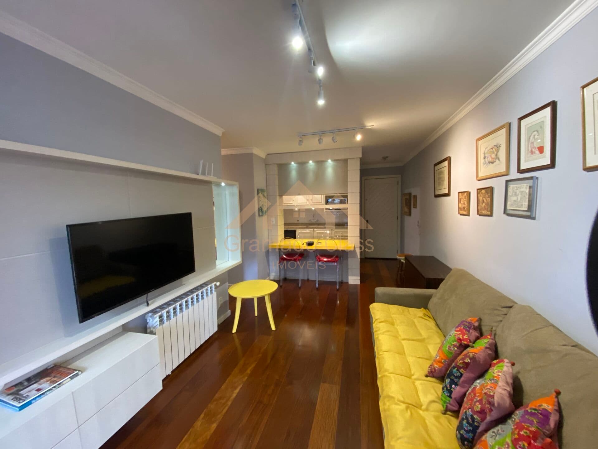 Apartamento de 2 Dormitórios com vista para o Vale do Quilombo
