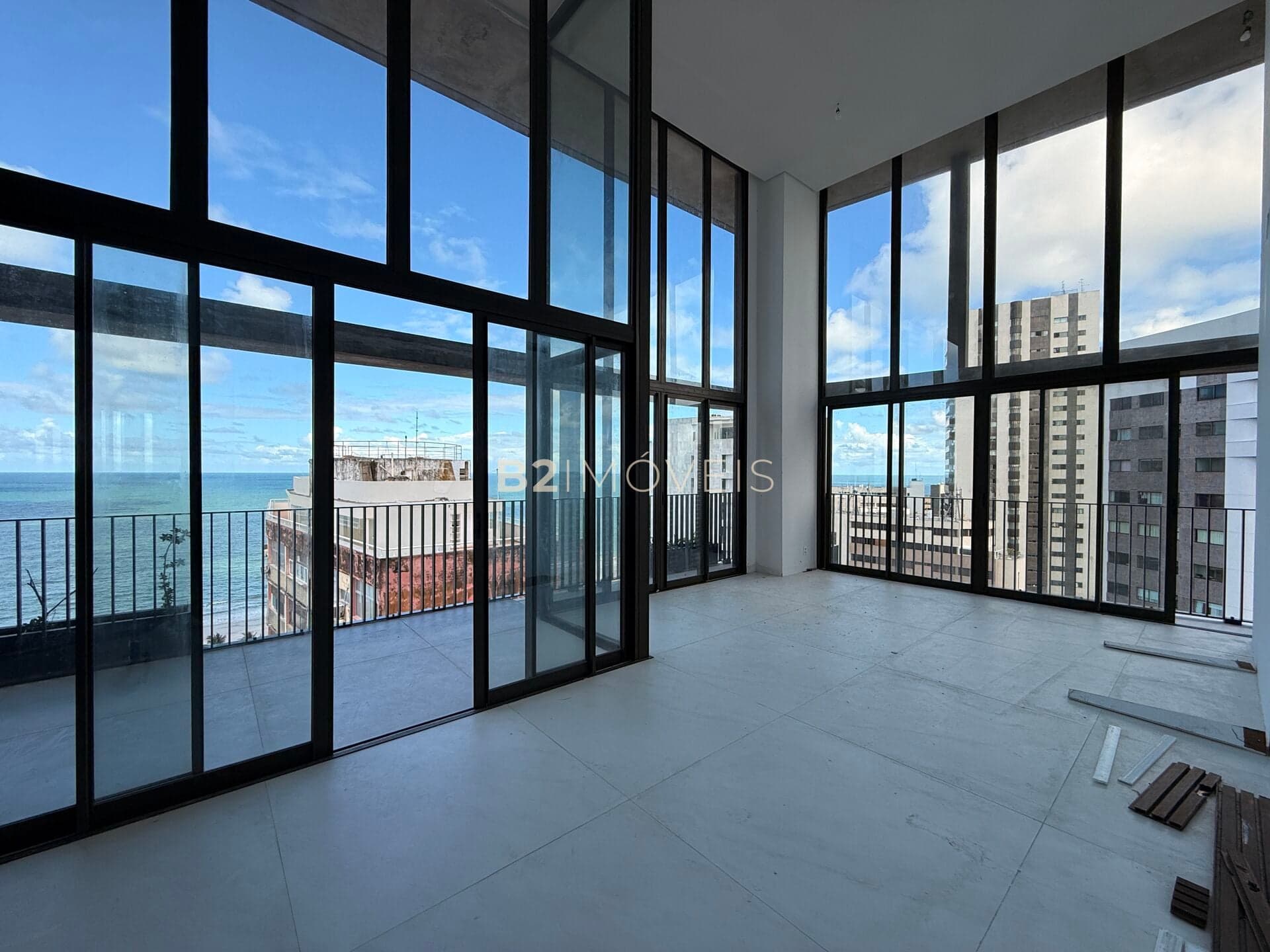 Apartamento duplex no Bossa Rio Ave – 193m², pé-direito duplo e vista definitiva para o mar