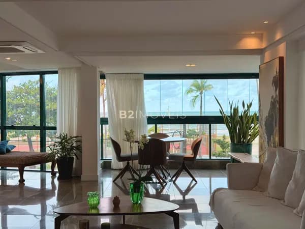 Apartamento frente mar no Veronese – 210m², 4 suítes e vista panorâmica