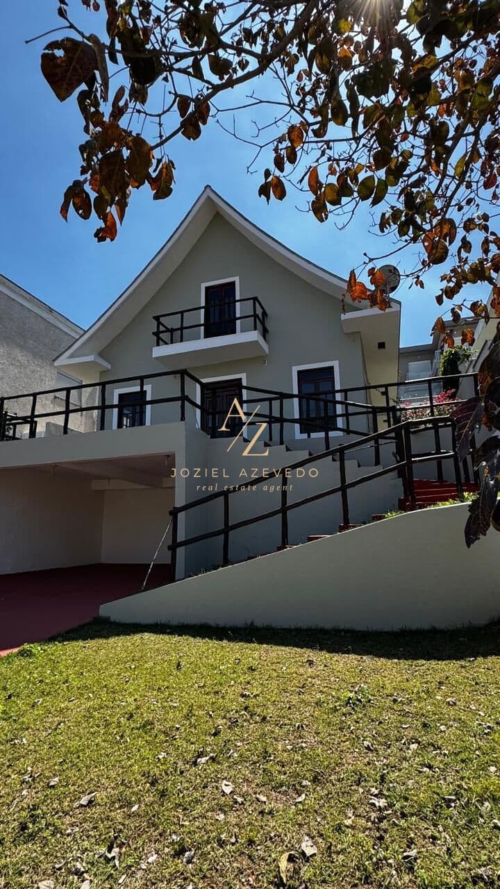 Casa térrea,para venda com vista panorâmica para montanhas