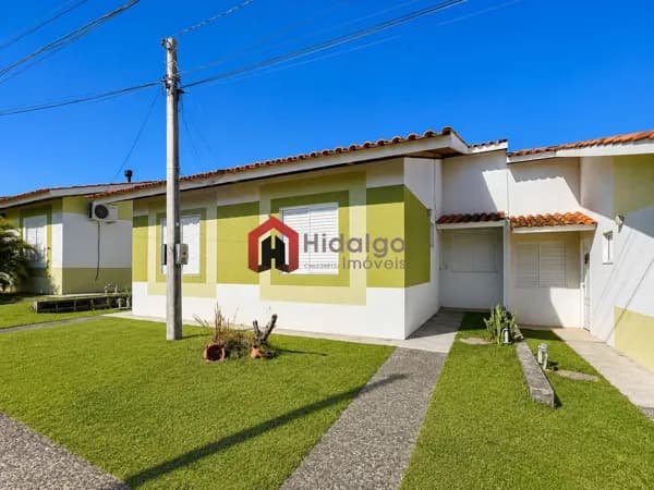 Casa de 02 quartos à venda no condomínio Moradas Club em Alvorada-RS